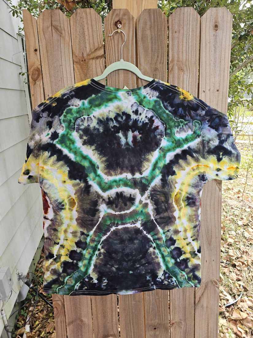 Eclipse Tee — Hanging